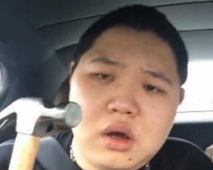 《抖音》我看你好像有那个大病表情包大全分享